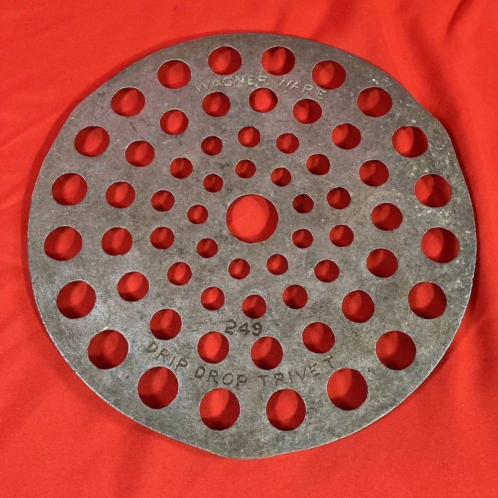 Vtg Wagner Ware 249A No. 9A Drip Drop Round Roaster w/ Lid & Trivet / 9 / 249